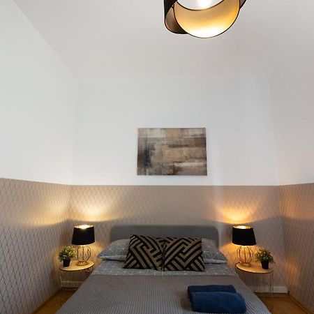 Clicktheflat Aleje Niepodleglosci Center Apart Rooms วอร์ซอ ภายนอก รูปภาพ