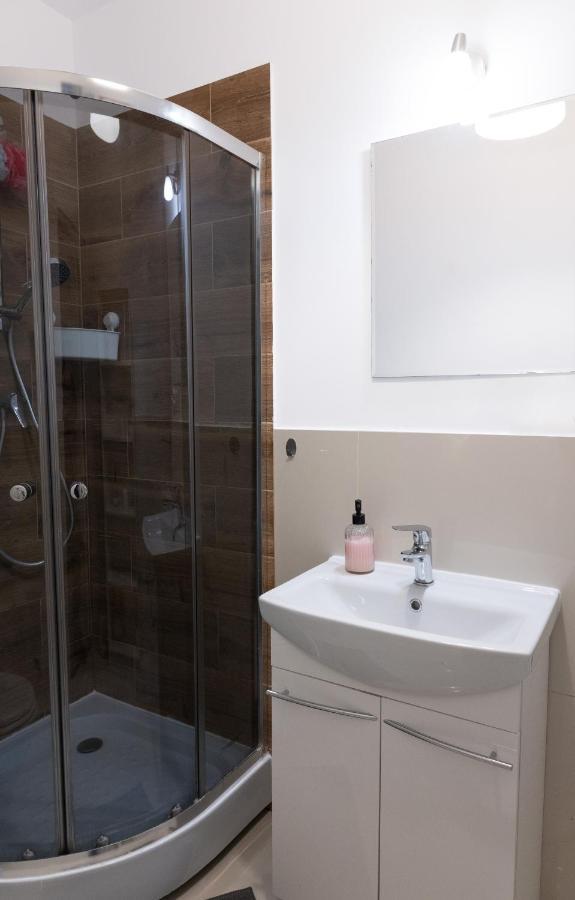 Clicktheflat Aleje Niepodleglosci Center Apart Rooms วอร์ซอ ภายนอก รูปภาพ