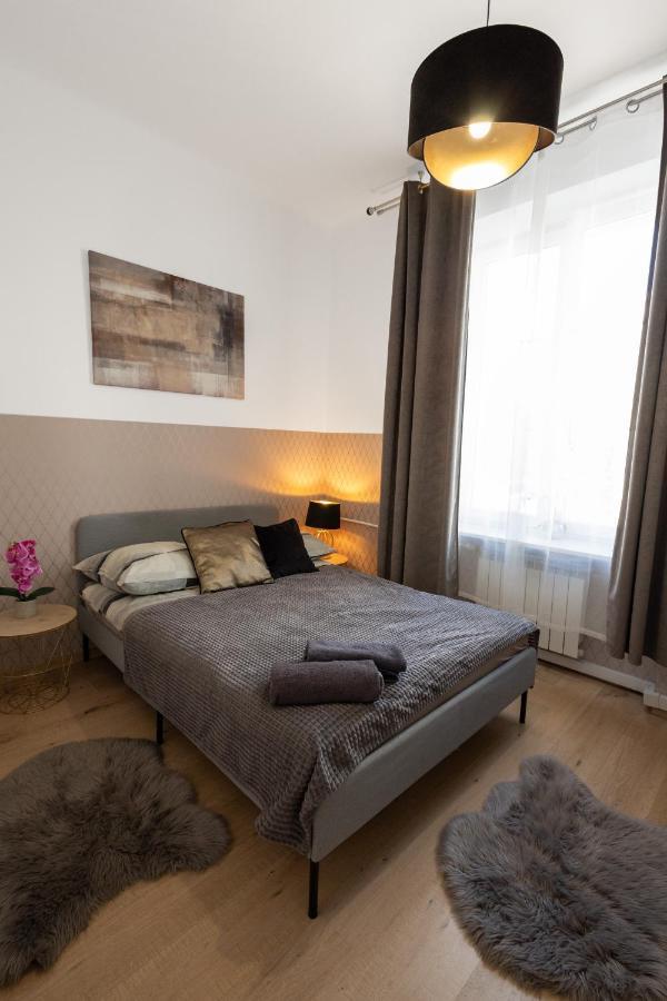 Clicktheflat Aleje Niepodleglosci Center Apart Rooms วอร์ซอ ภายนอก รูปภาพ